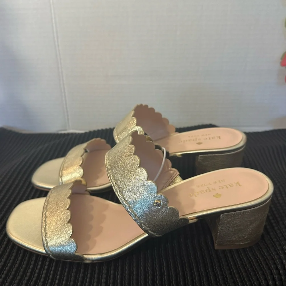 🆕Kate Spade CHRISSIE Gold Scalloped Sandals